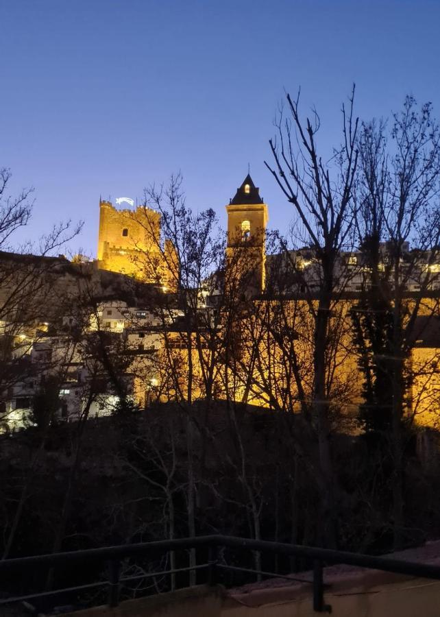 Apartamentos Los Robles Alcala del Jucar Eksteriør billede